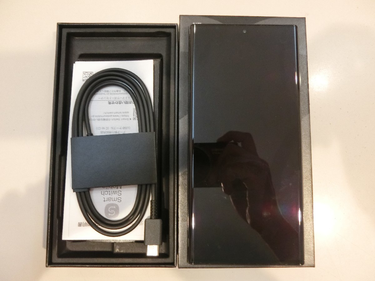 SIMフリー☆docomo ○判定 Galaxy S22 Ultra 5G SC-52C ブラック 新品同様品☆