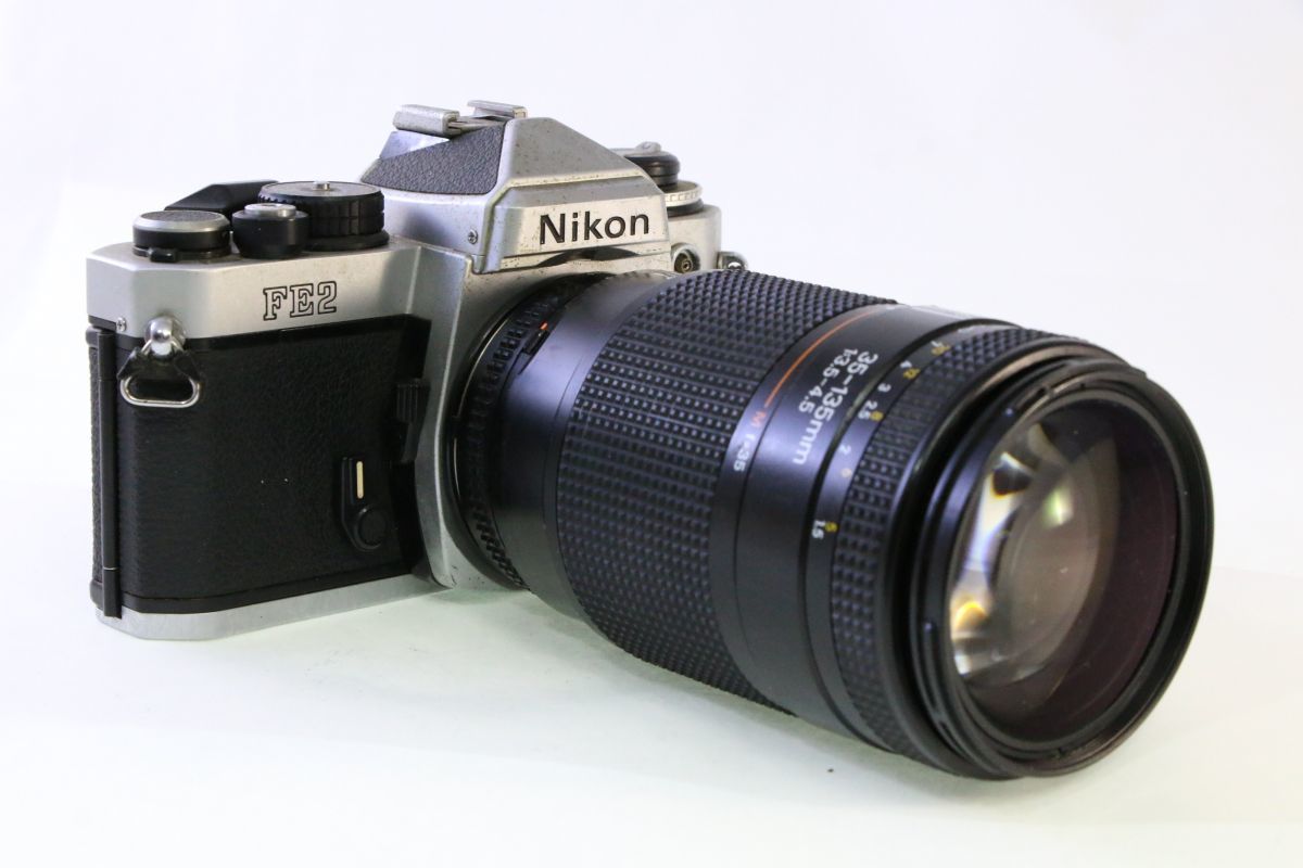 ジャンク☆ニコン Nikon FE2 ボディ+AF 35-135mm☆BBB 651 ブラック
