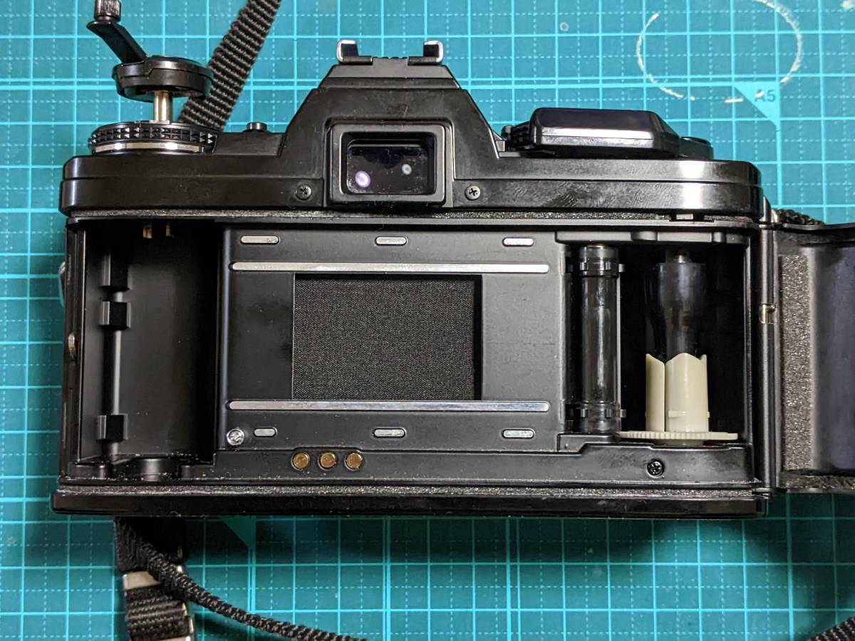 美品】MINOLTA ミノルタ X-700 フィルム一眼レフカメラ / MD ROKKOR