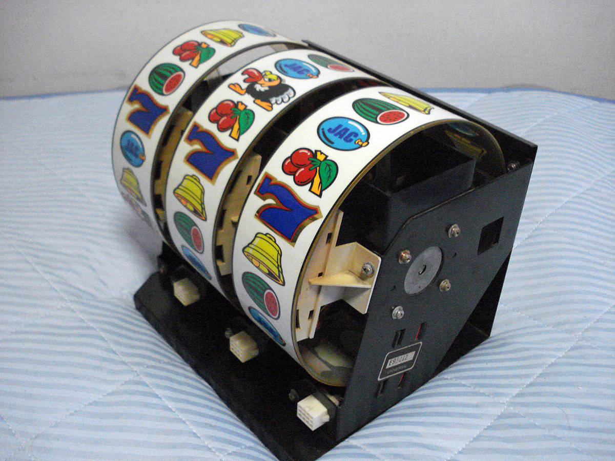 パチスロ実機ユニバーサル☆クランキーコンドル不要機付4号機