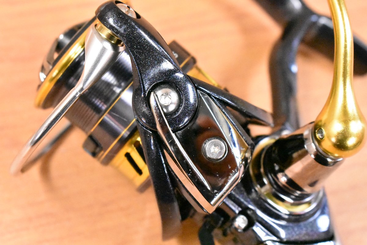 ダイワ 23レガリス LT2000S-XH スピニングリール 口豪奢 DAIWA 【1スタ