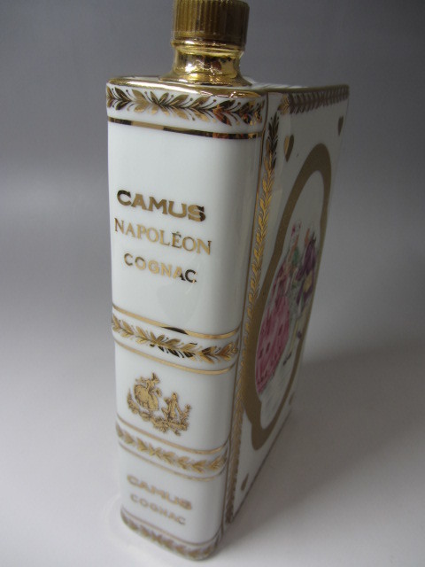 FK-4891 CAMUS カミュ NAPOLEON コニャック ブックボトル 箱付き 未開