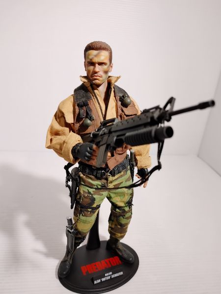 ☆67 HOTTOYS アラン・ダッチ・シェイファー少佐 1/6スケール