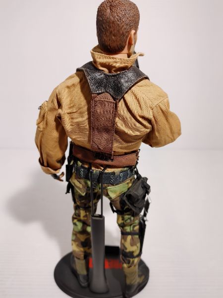 ☆67 HOTTOYS アラン・ダッチ・シェイファー少佐 1/6スケール