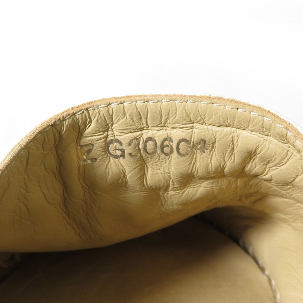 CHANEL シャネル G30604 ココマーク カメリア スタッズ レザー バイ 