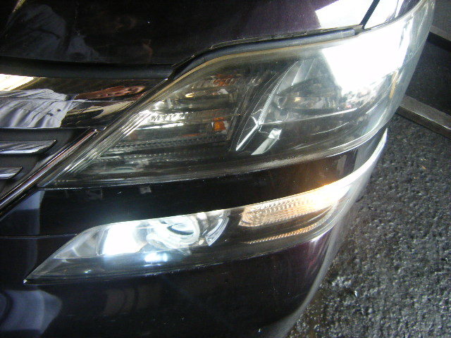 平成22年 ヴェルファイア DBA-ANH20W 純正 HID 左ヘッドライト