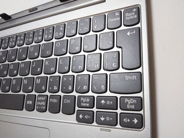 Lenovo ideapad D330-10IGM ノートブック Lenovo IdeaPad D330