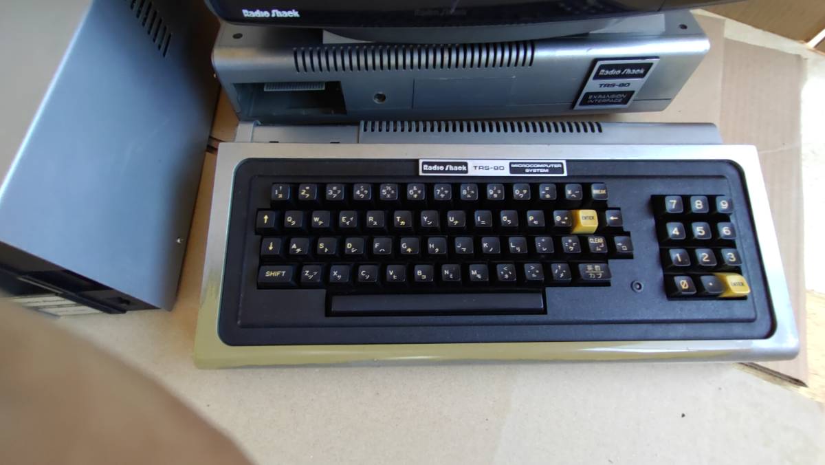 ジャンク品 Radio Shack TRS-80 ラジオシャック TRS-80 パソコン Shack Data Terminal TRS-80のその後｜kzn