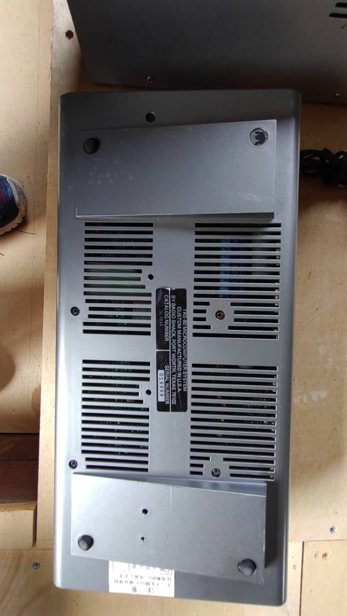 TRS-80 パソコン Shack Data Terminal TRS-80のその後｜kzn