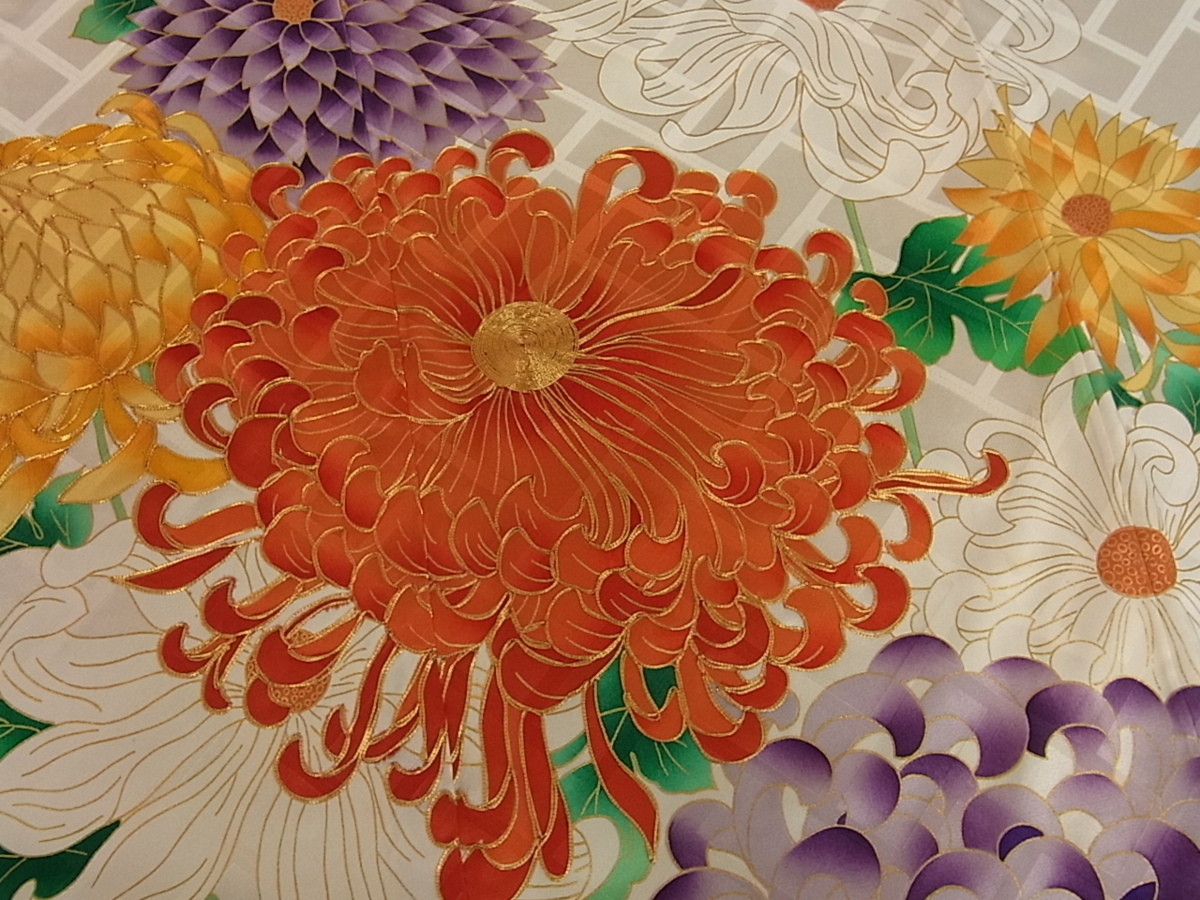 成人式 着物 金駒刺繍 京友禅振袖・桃色・金駒刺繍┃かわいい古典菊 