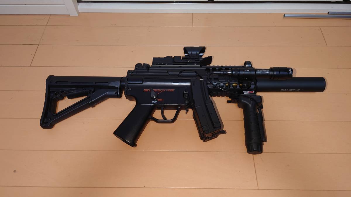 東京マルイ MP5K カスタム品です。※ハイサイクルではありません 0.2g 