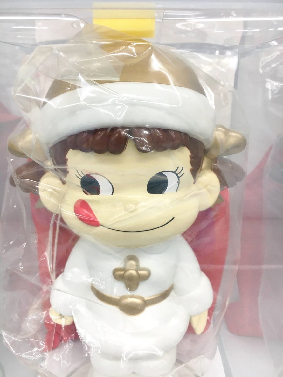 不二家 ペコちゃん人形 2004 ハッピースイーツクリスマス 貯金箱 