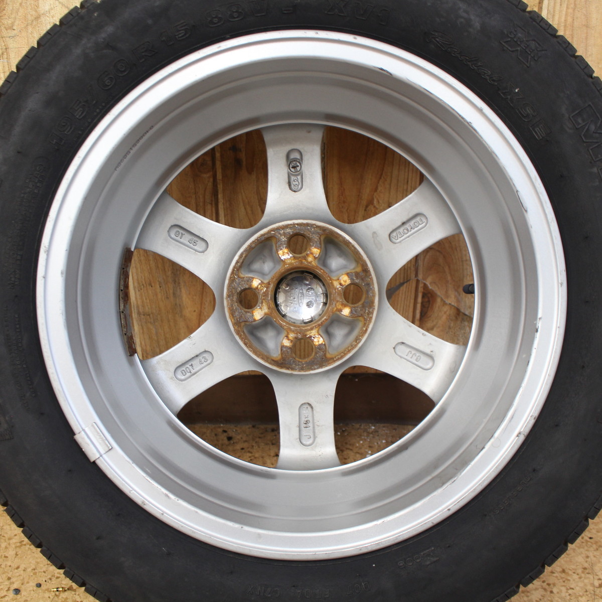 TOYOTA トヨタ カローラフィールダー 純正 15インチ 6J+45 PCD100 