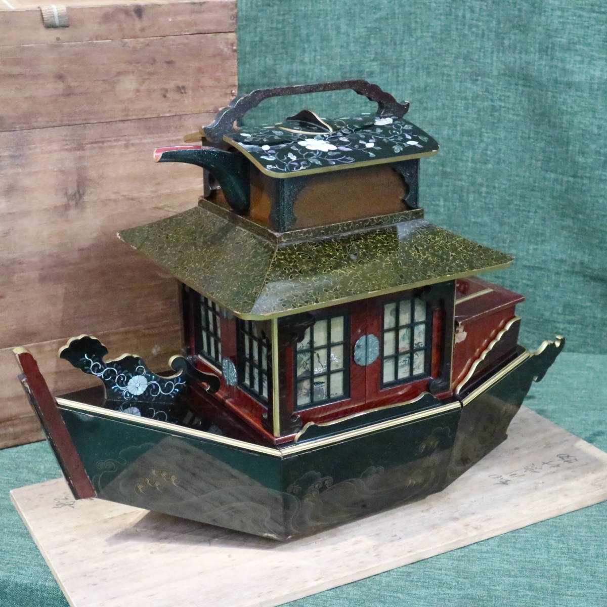 時代物 あ⁄⁄A4289 CY752 群千鳥蒔絵手 水仙蒔絵香具箱 面金銀