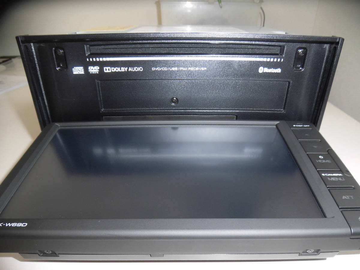 N2162 ダイハツ DAIHATSU 純正 KENWOOD DVD/USBチューナー DUK-W69D