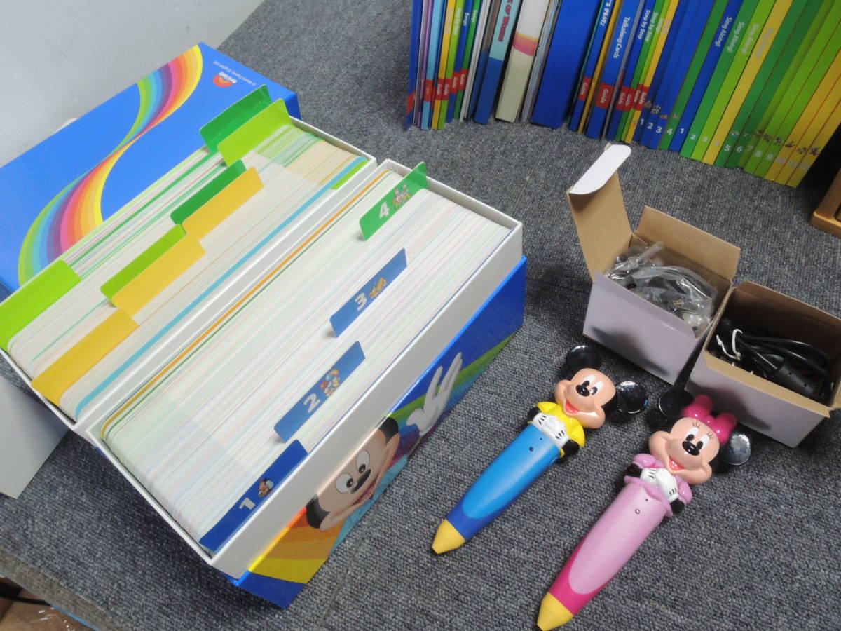 ○美品 ワールドファミリー ディズニー英語システム DVD・CD殆ど未開封 