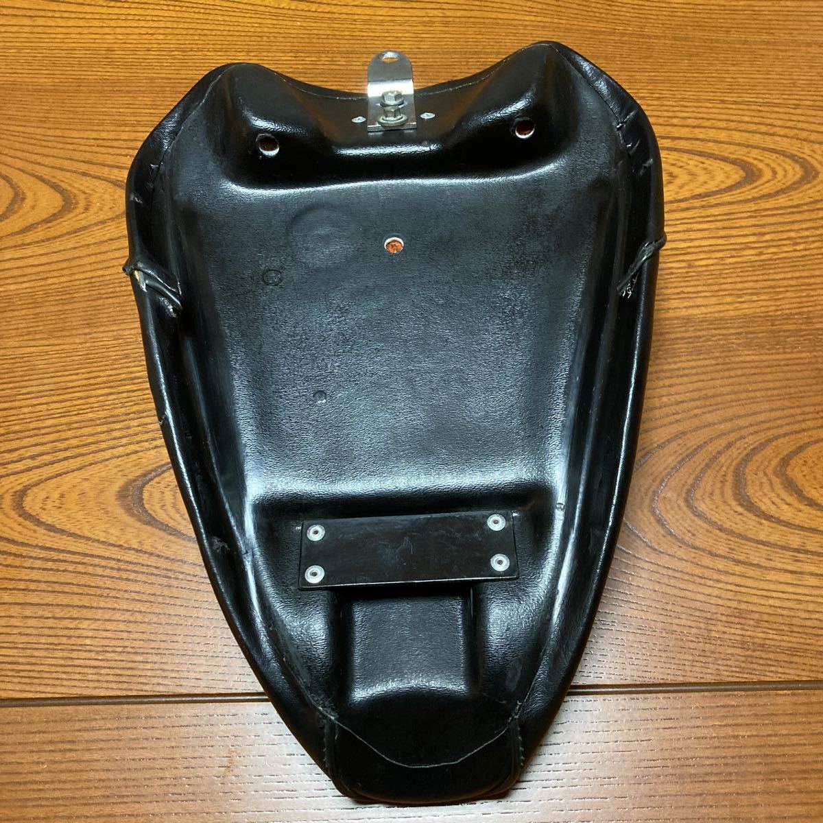 XL1200 XL883 スポーツスター 07-09 ホットドック ダブルシート