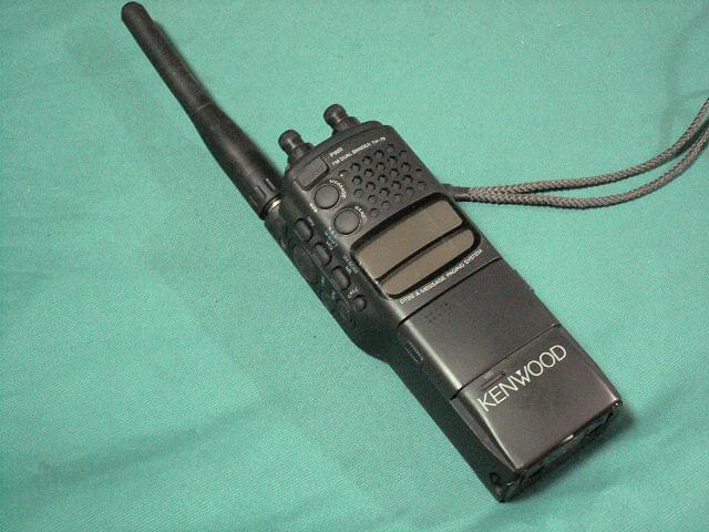 KENWOOD TH-F7 受信機 144⁄430MHz KENWOOD TH-F7 Handy 144⁄430Hz FM