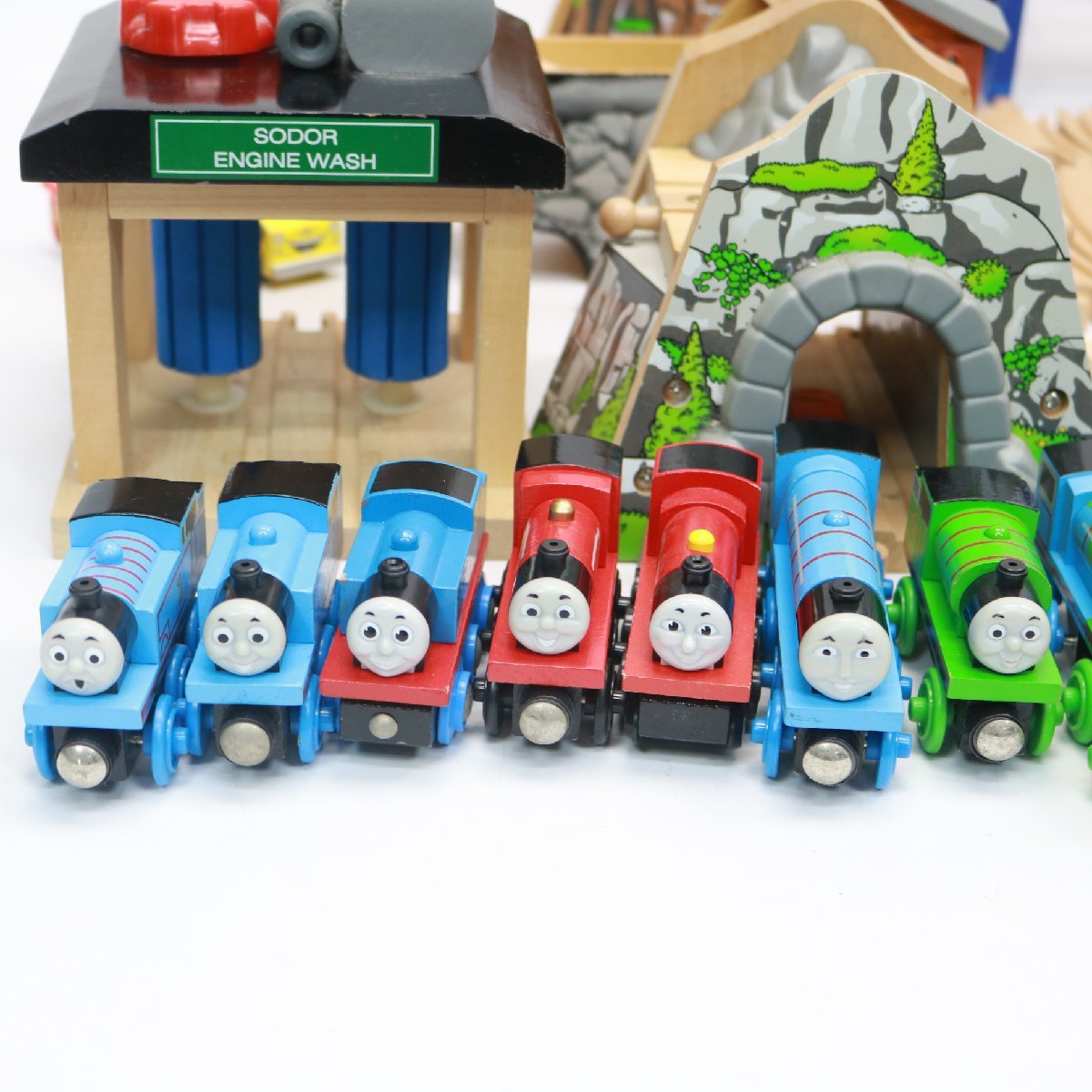 074) 【1円スタート♪】Thomas トーマス 木製レール コレクション 