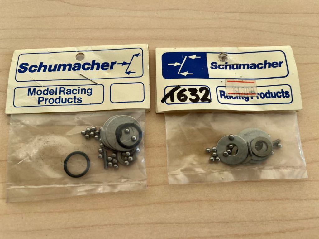 | Schumacher 復刻モデル HONEST-オネスト Yahoo!オークション - シュマッカー 「schumacher cat」の落札相場・落札価格 当時 キャ 当時物 １ Michael ミハエル・シューマッハ 箱・プロポ