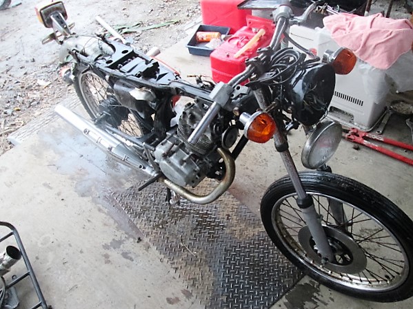 CB125J 書付き ジャンク 部品取り車