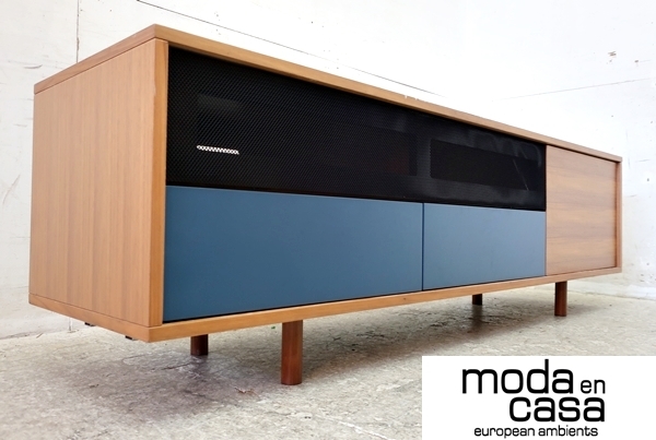 en moda casa モーダエンカーサ ダイニングテーブル モーダ・エン・カーサ WOODPECKER DINING table &frasl; casa(モーダエンカーサ) VERONA モダンインテリア・おしゃれな家具 ｜ ARENA B
