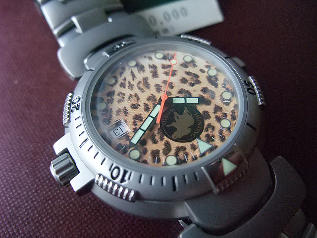 ☆ 極レア ハンティングワールド 750本限定! 豹柄レオパード! 定価約13  