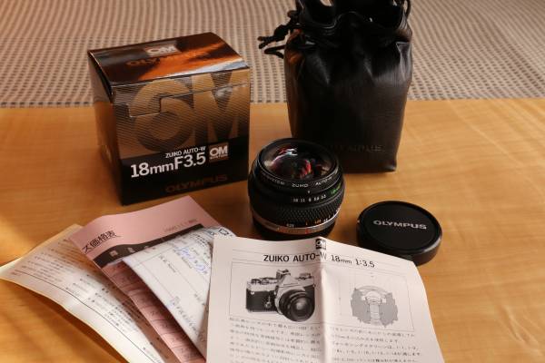 OLYMPUS ZUIKO OMズイコー 18ｍｍ/F3.5 新品未使用品
