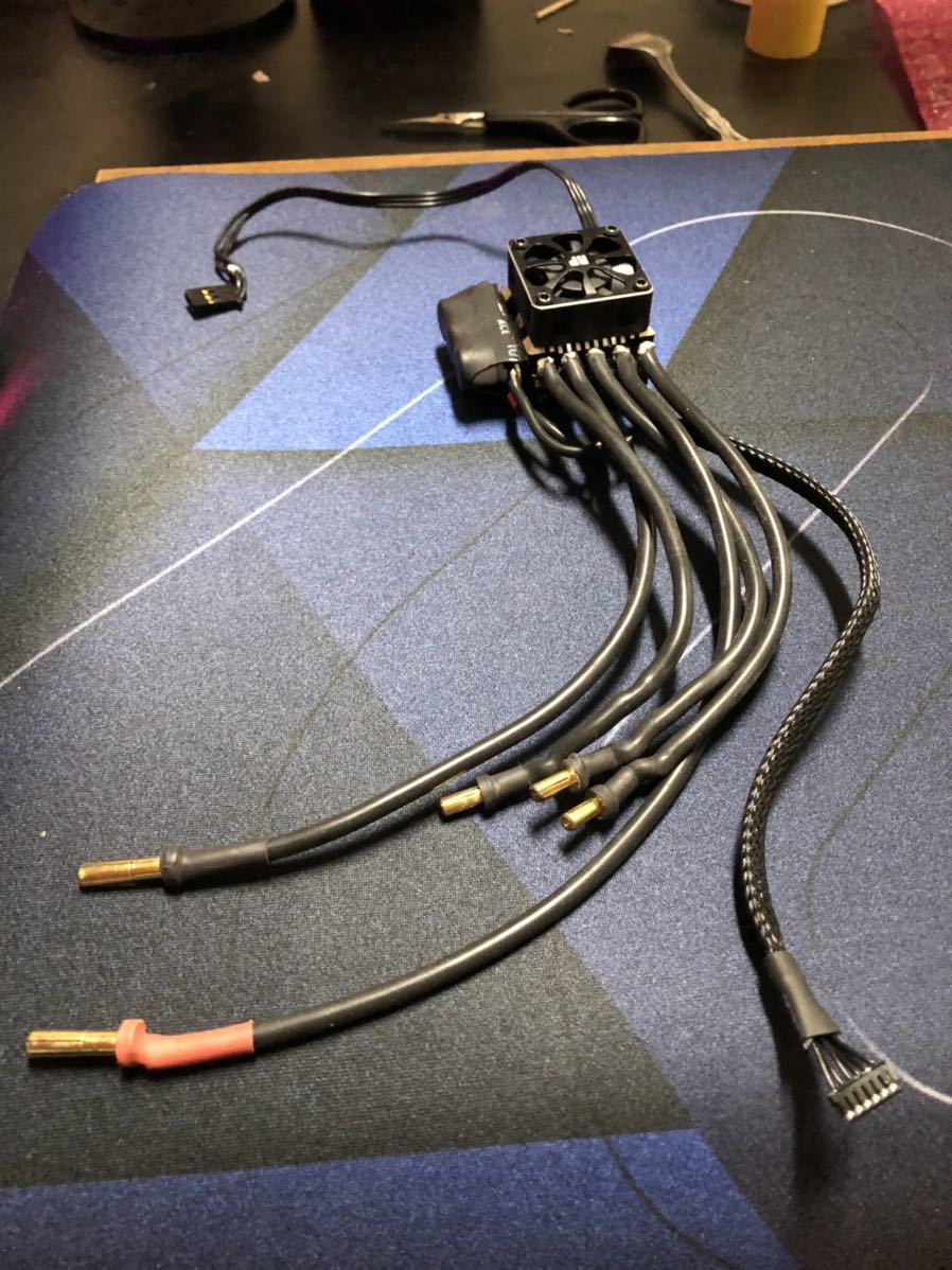 ヨコモ　RPX ブラシレス　スピードコントローラー　　 中古品 ヨコモRPX ブラシレススピードコントローラー 中古品