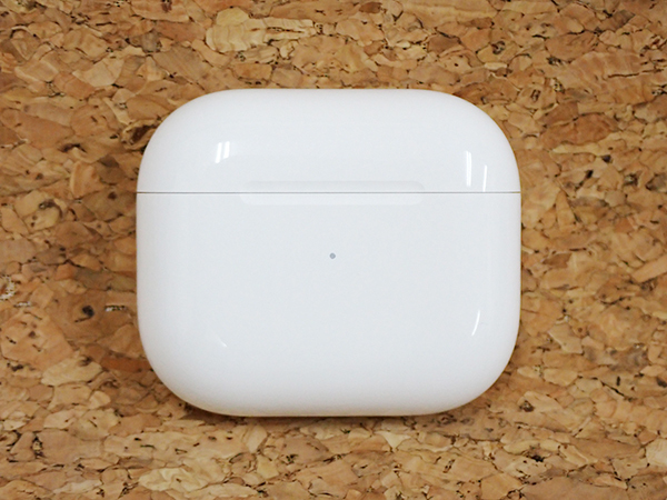 AirPods Apple 第3世代 MME73J&frasl;A エアーポッズ 公式通販 Apple純正 (第3世代) イヤホン MME73J⁄A 右 : AirPods(第3世代) Airpods 家電＆カメラ 国内正規品