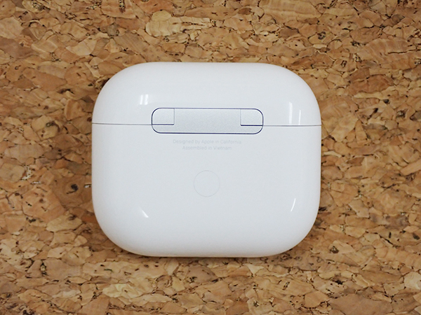 AirPods Apple 第3世代 MME73J&frasl;A エアーポッズ 公式通販 Apple純正 (第3世代) イヤホン MME73J⁄A 右 : AirPods(第3世代) Airpods 家電＆カメラ 国内正規品