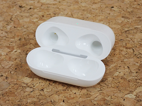 AirPods Apple 第3世代 MME73J&frasl;A エアーポッズ 公式通販 Apple純正 (第3世代) イヤホン MME73J⁄A 右 : AirPods(第3世代) Airpods 家電＆カメラ 国内正規品