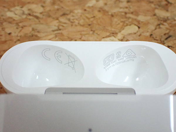 AirPods Apple 第3世代 MME73J&frasl;A エアーポッズ 公式通販 Apple純正 (第3世代) イヤホン MME73J⁄A 右 : AirPods(第3世代) Airpods 家電＆カメラ 国内正規品