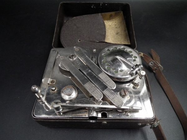 携帯用 小型蓄音機 MIKKY PHONE 作動品 ミッキーホーン 旧型