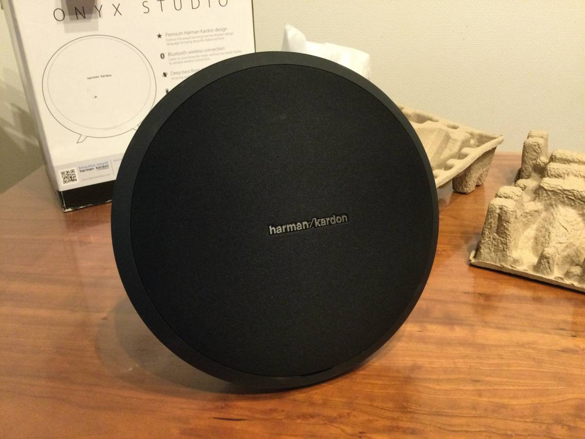 harman/kardon ONYX STUDIOワイヤレススピーカー　ケース有 Harman/kardon ONYX STUDIO ケース付き 【公式通販】