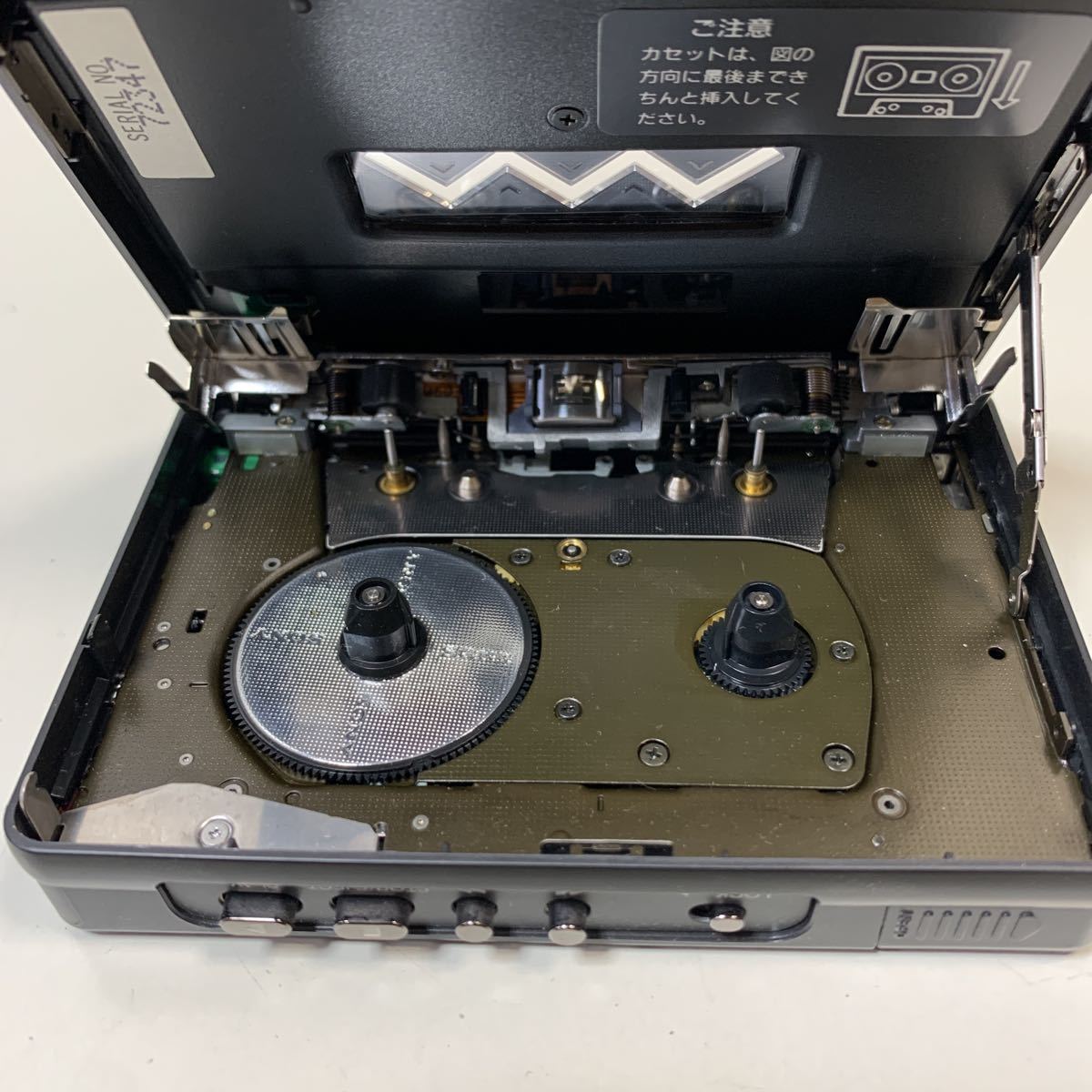 オーディオ機器 ジャンクSONY WM-30ウォークマン カセットプレーヤー