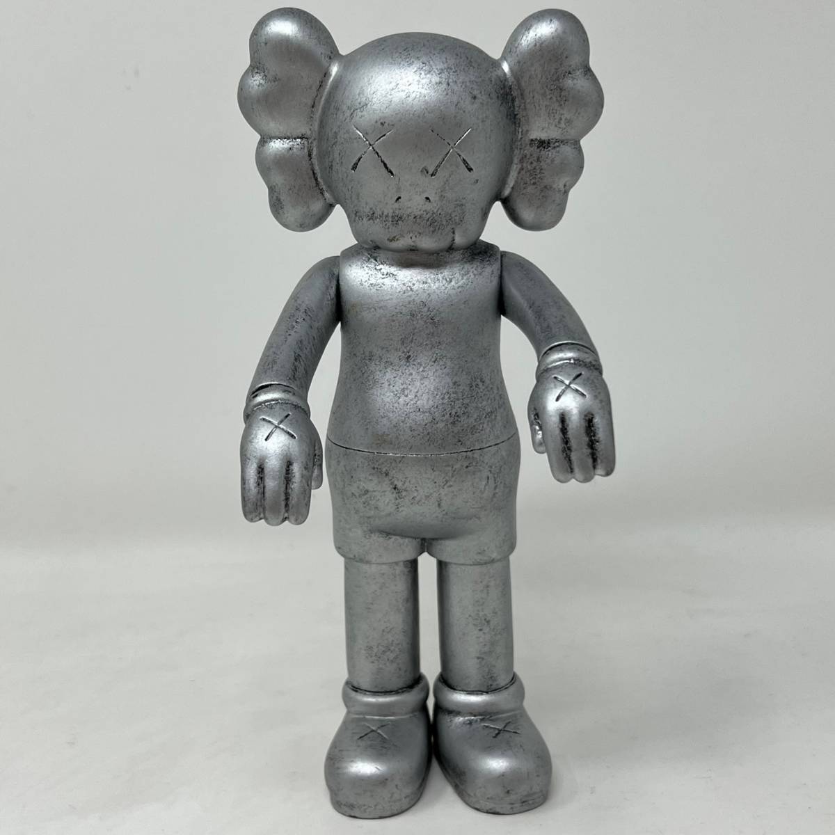 MEDICOM TOY KAWS..04 OPEN EDITION 2004 カウズ フィギュア 全長約