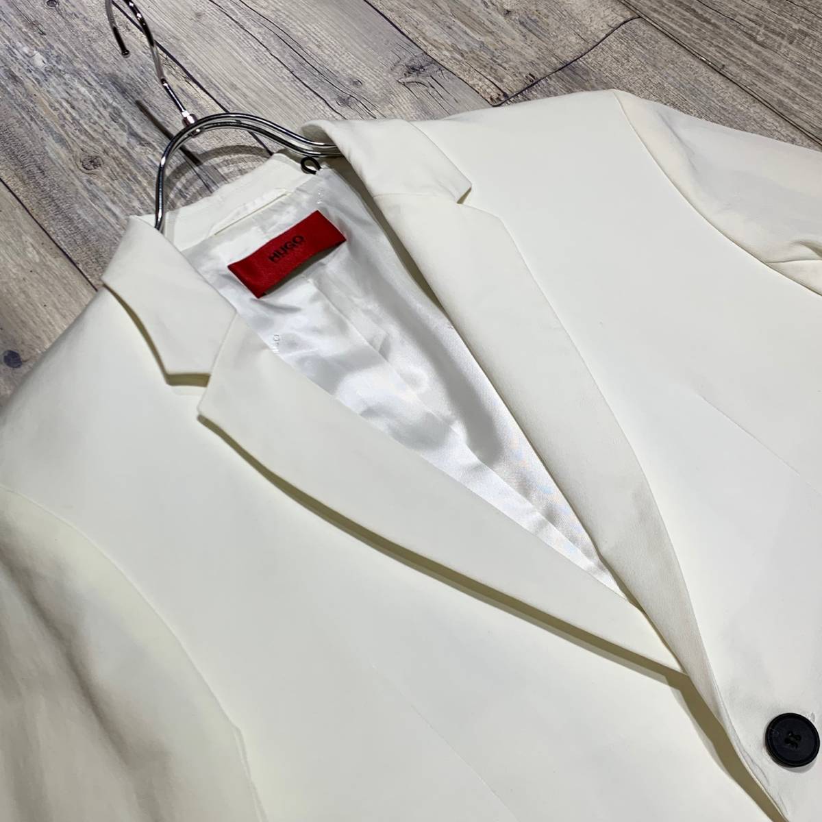 ☆流行のホワイト☆ヒューゴボス/HUGO BOSS/テーラードジャケット