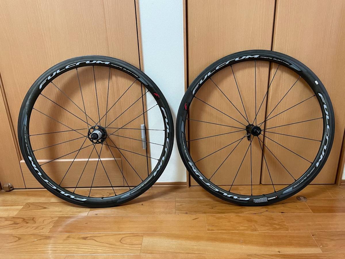 新作，大得価 FULCRUM RACING QUATTRO CARBON フルクラム クアトロカーボン シマノ11速クリンチャー 前後セット(27インチ、700C)｜売買されたオークション情報、yahooの商品情報をアーカイブ公開 - オークファン ホイール（完組、手組）
