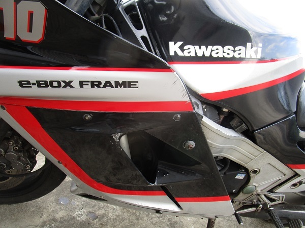 カワサキ ZX10 ZXT00B 昭和63年登録（1988年） 走行距離