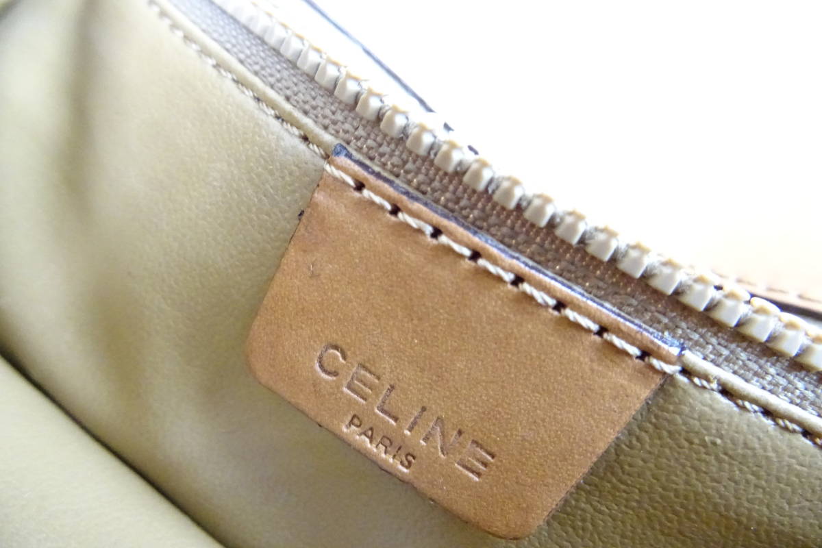[横浜10021NN] CELINE セリーヌ マカダム柄 ショルダーバッグ M07 マカダム柄 CELINE セリーヌ オールドセリーヌ OLD CC柄