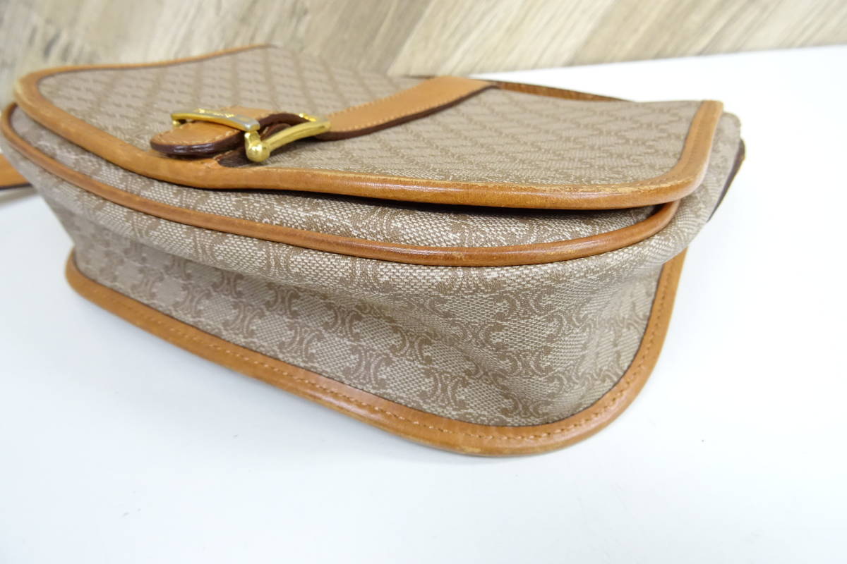 [横浜10021NN] CELINE セリーヌ マカダム柄 ショルダーバッグ M07 マカダム柄 CELINE セリーヌ オールドセリーヌ OLD CC柄