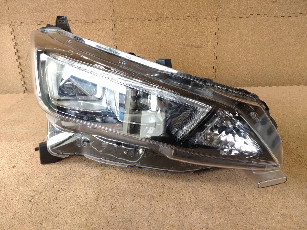 即決有】 日産 リーフ ZE1 純正 右 ヘッドライト LED ICHIKOH 1954