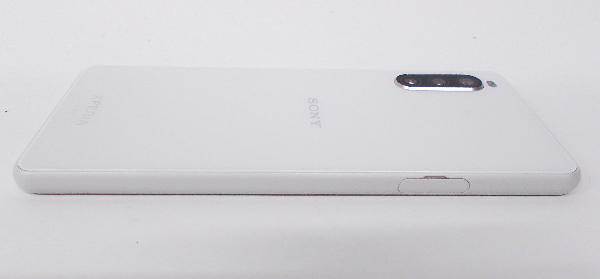 1円～おたからや◆U1006-42◆au Xperia 10Ⅱ SOV43 ホワイト スマートフォン※初期化済み※通電確認済み 0 Xperia | VI&frasl;10 au、6.5型4K有機ELやトリプルカメラ装備のソニー「Xperia VIII」がドコモ、au、ソフトバンク