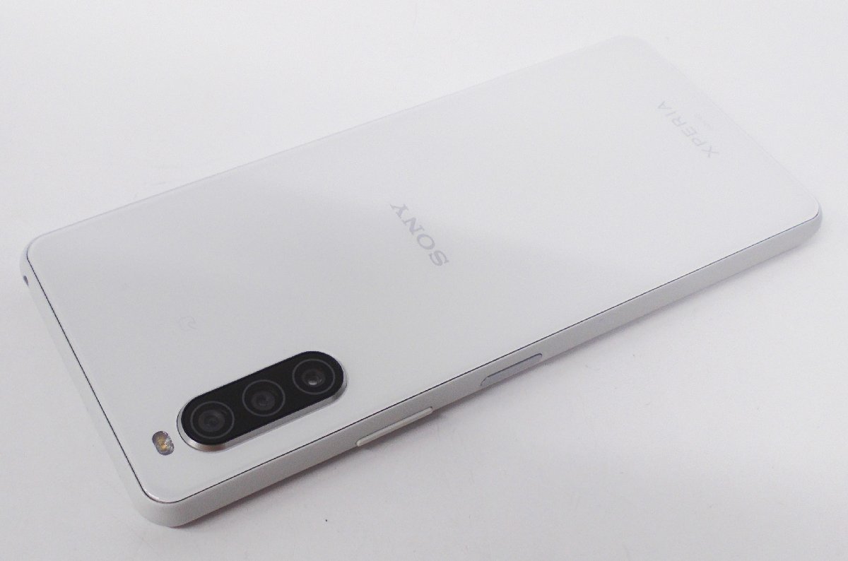 1円～おたからや◆U1006-42◆au Xperia 10Ⅱ SOV43 ホワイト スマートフォン※初期化済み※通電確認済み 0 Xperia | VI&frasl;10 au、6.5型4K有機ELやトリプルカメラ装備のソニー「Xperia VIII」がドコモ、au、ソフトバンク