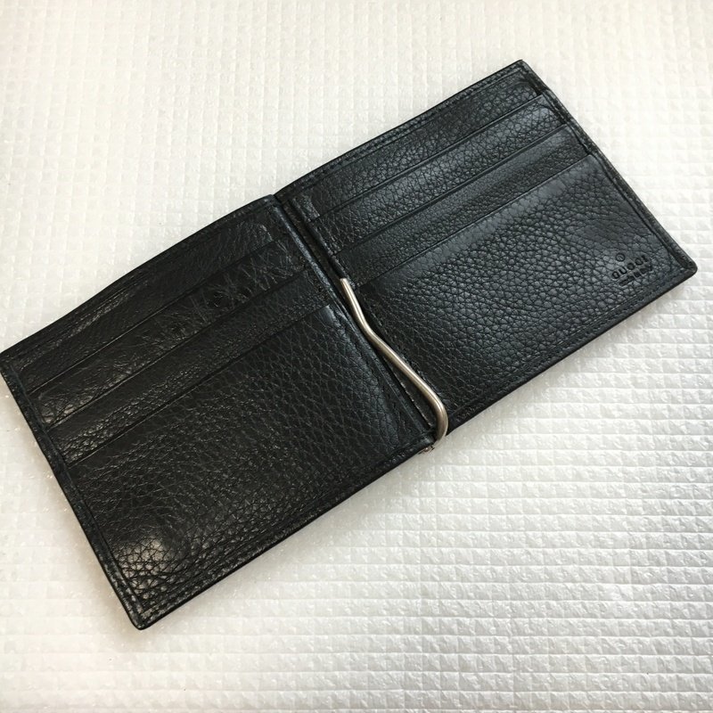 GUCCI 金持ちアイテム グッチ シェリー 札ばさみ 財布 マネークリップ