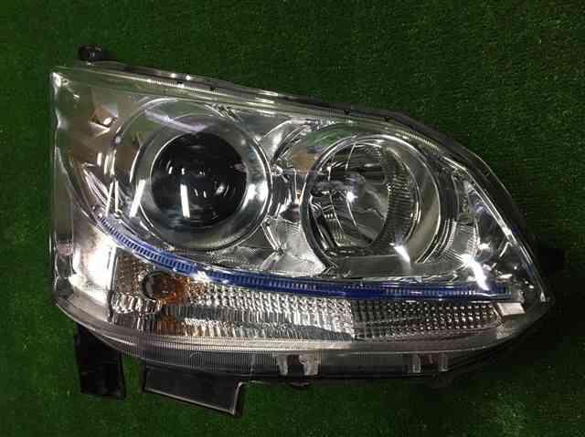 本物保証 LA110F スバル ステラ ヘッドランプ ヘッドライト 右 運転席側 HID 81110-B2620(ヘッドライト)｜売買されたオークション情報、yahooの商品情報をアーカイブ公開 - オークファン スバル用