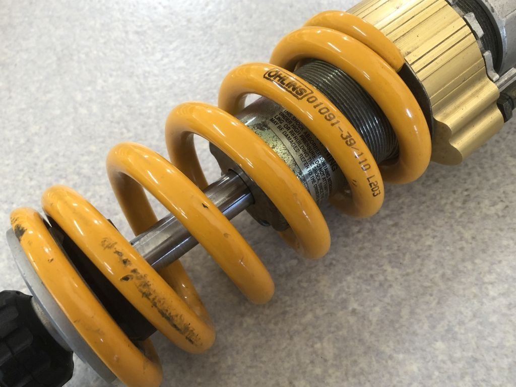 カワサキ GPZ900R A1～A11 18インチ用 オーリンズ 【OHLINS】 リア 