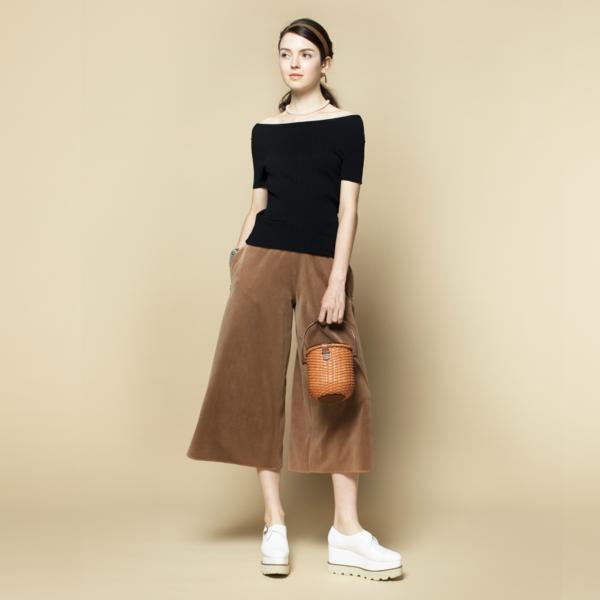 DAISY LIN ⁄ FOXEY | Official website and Online Boutique FOXEY