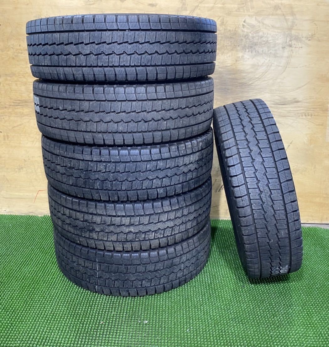 【驚きの破格値，新作登場】 205/70R16 LT ダンロップWINTER MAXX 2018年 7mm 6本セット(タイヤ)｜売買されたオークション情報、yahooの商品情報をアーカイブ公開 - オークファン タイヤ